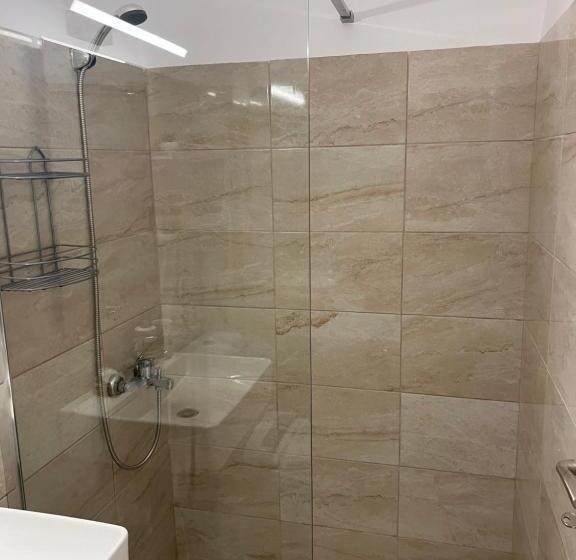 سوییت دوبلکس, Secret Garden