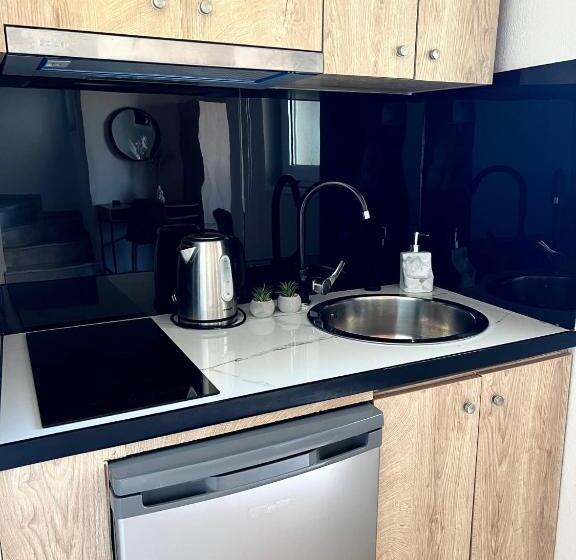 اتاق استاندارد, Secret Garden