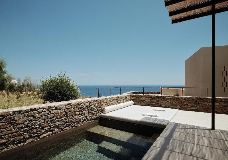 غرفة سوبيريور مطلّة علي البحر, Nos Hotel & Villas