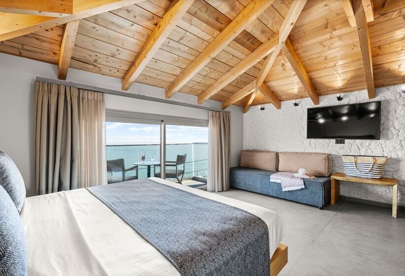 סוויטת ג'וניור נוף לים, Emily S Luxury Suites