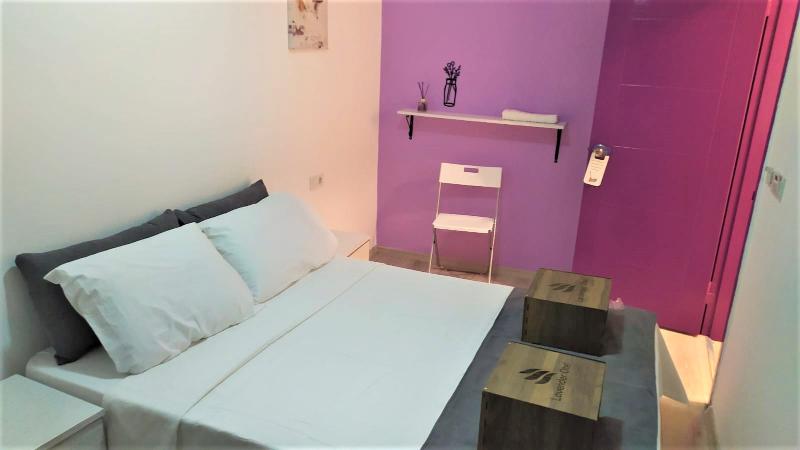 חדר אקונומי, Lavender Otel