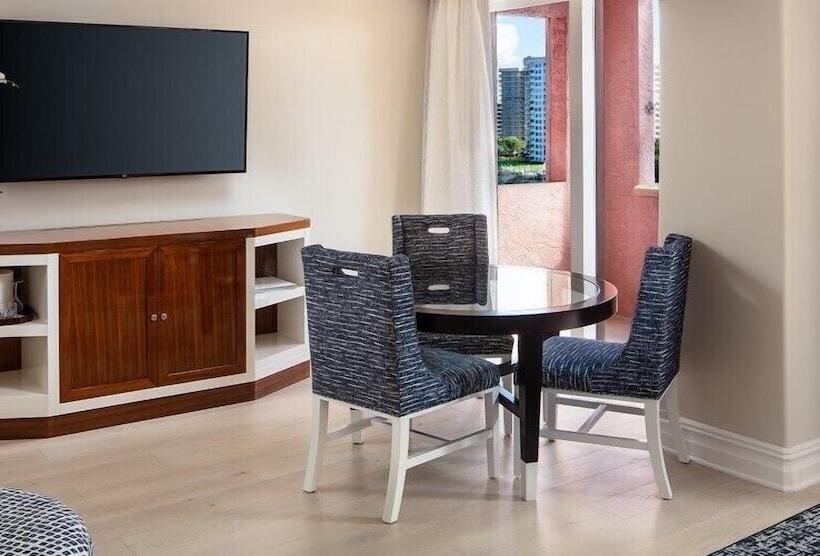 جناح جونيور سرير كينج, Yacht Club At The Boca Raton Resort