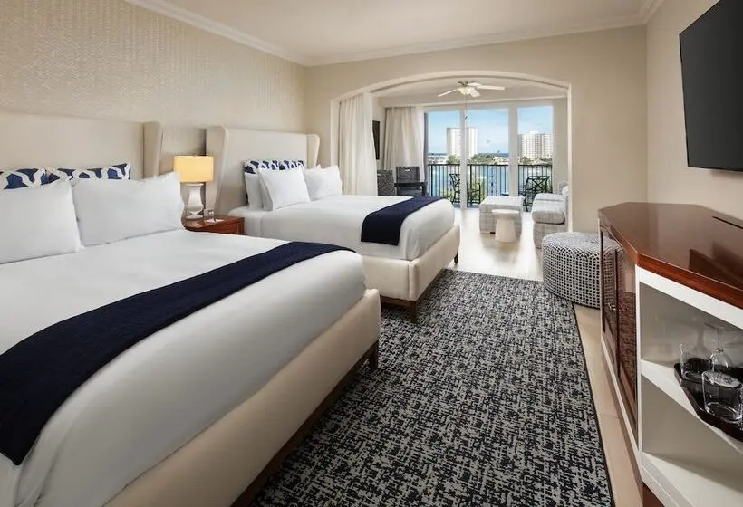 クイーンサイズベッドのジュニアスイート, Yacht Club At The Boca Raton Resort