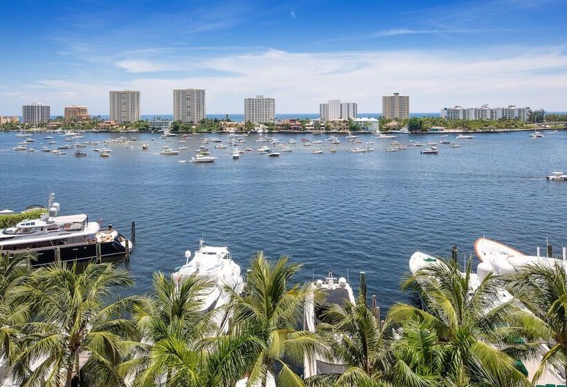 جناح جونيور سرير ملكى, Yacht Club At The Boca Raton Resort