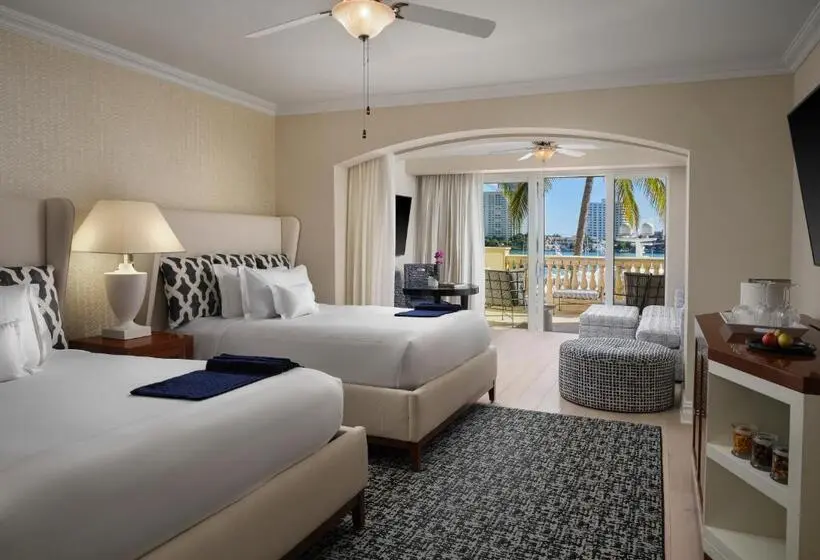 クイーンサイズベッドのジュニアスイート, Yacht Club At The Boca Raton Resort
