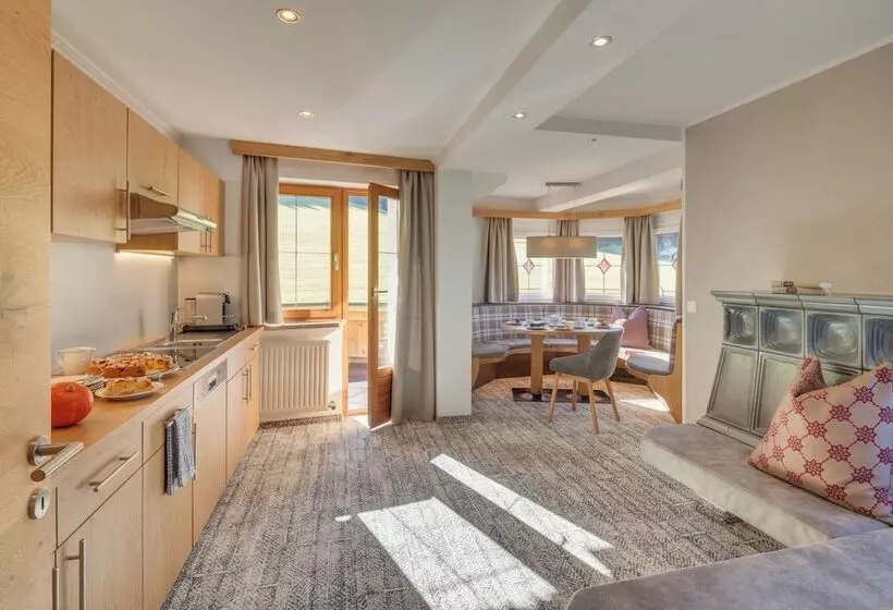 ２ベッドルーム家族用アパートメント, Apparthotel Talhof, Restaurant, Pool Und Spa