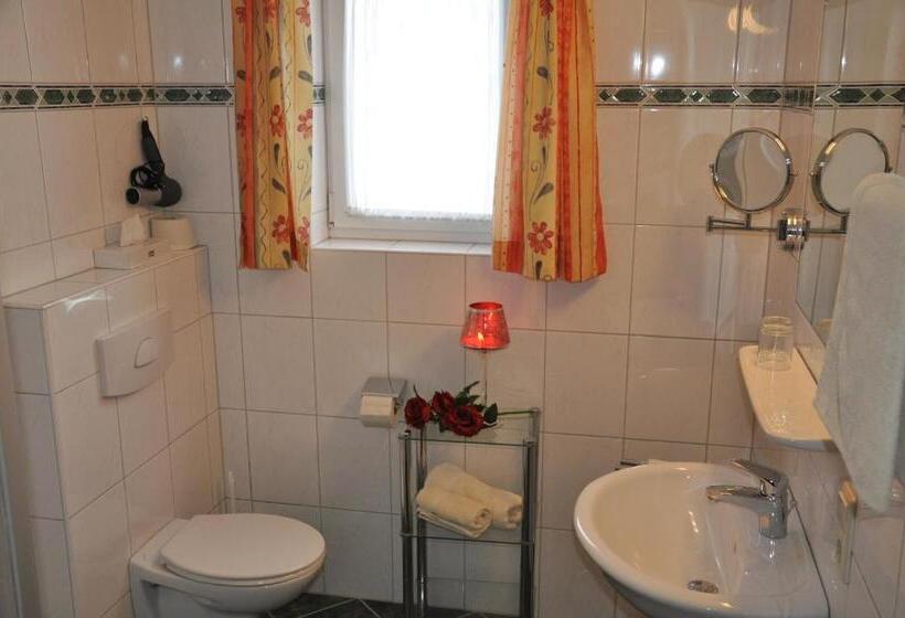 اتاق استاندارد, Pension Posauner