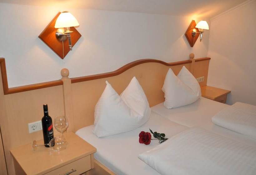 اتاق خانوادگی, Pension Posauner