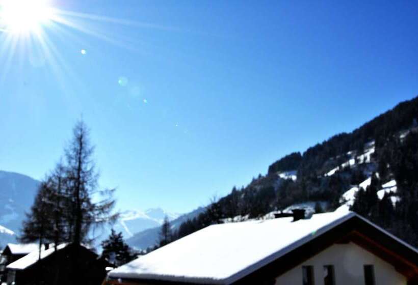 اتاق خانوادگی, Pension Posauner