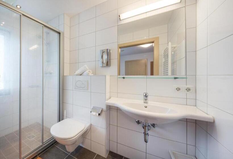 آپارتمان لوکس 2 خوابه, Appartements Tannenhof
