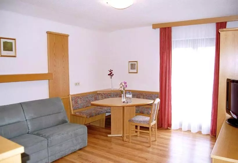 景色の見える一ベッドルームアパートメント, Appartements Tannenhof
