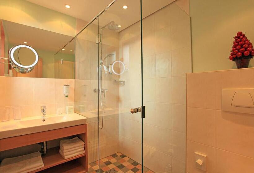 스탠다드 룸, Glockenstuhl