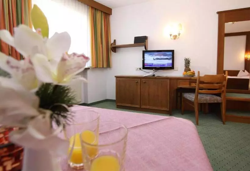 スタンダードルーム, Haus Hohenfels
