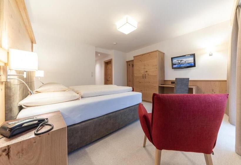 اتاق استاندارد با چشم‌انداز, Haus Hohenfels