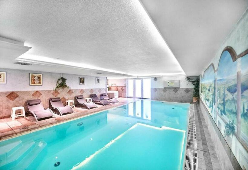 标准间带阳台, Leonfeldner Hof