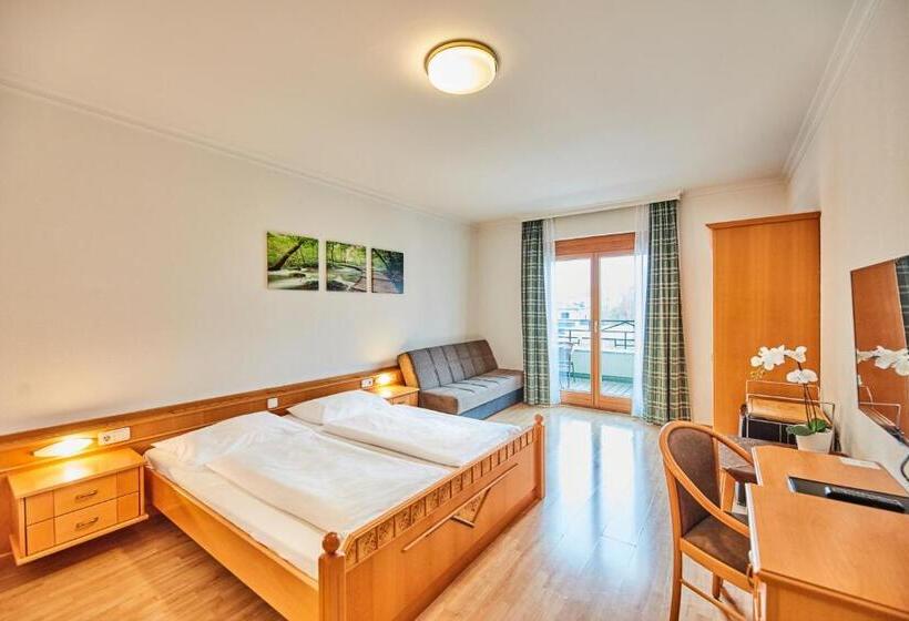 标准间带阳台, Leonfeldner Hof