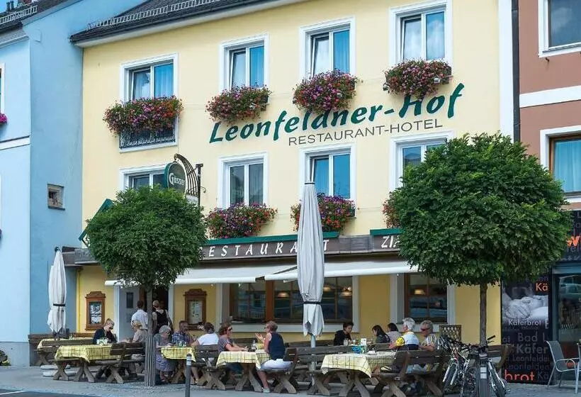 スタンダードシングルルーム, Leonfeldner Hof