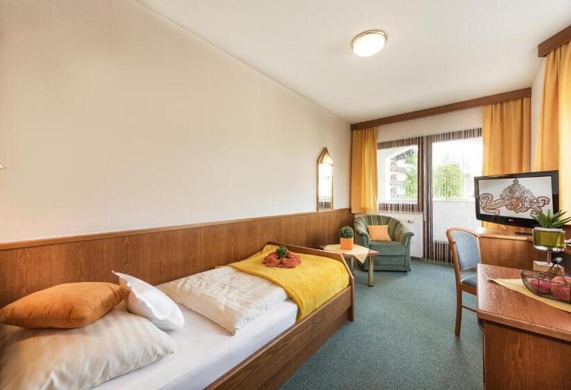 Номер Стандарт Индивидуальный, Lohninger Schober