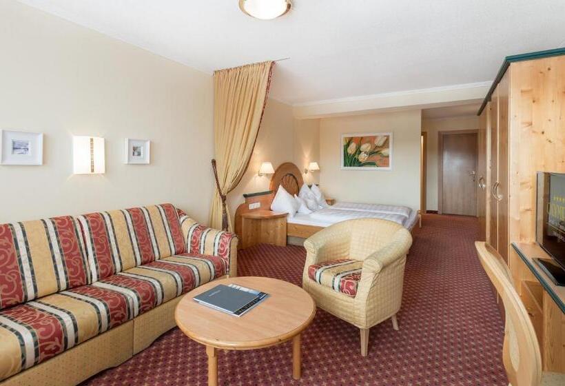 山の見えるジュニアスイート, Olympia