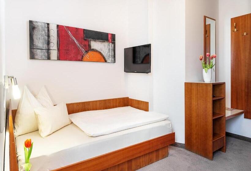 חדר סטנדרט יחיד, Römerstube