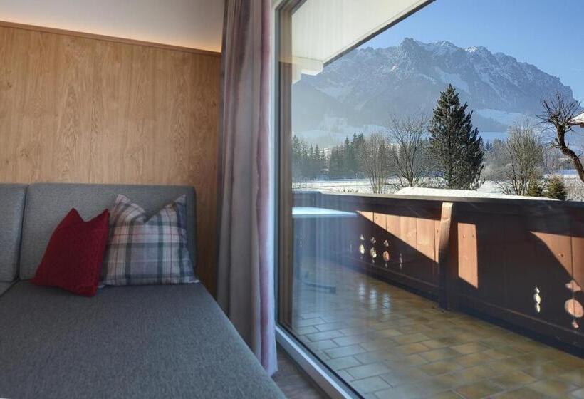 Апартаменты 2 Спальни, Sonnenhof Walchsee