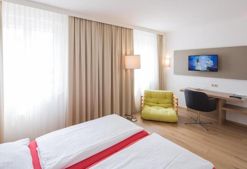 غرفة قياسية, Stadt Melk