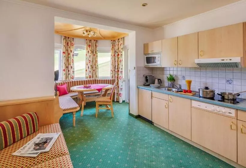 バルコニー付き１ベッドルームアパートメント, Apparthotel Talhof, Restaurant, Pool Und Spa