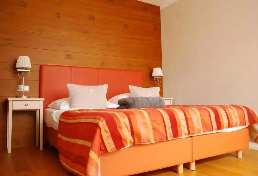 スーペリアールーム, Winzerhotel Gumpoldskirchen
