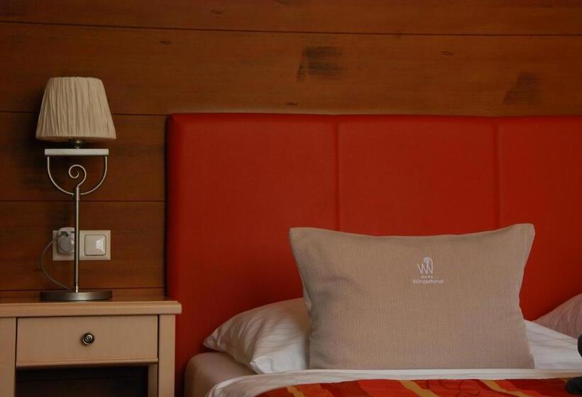 Номер Superior, Winzerhotel Gumpoldskirchen