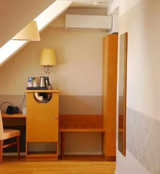 Полулюкс, Winzerhotel Gumpoldskirchen