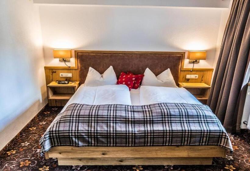 スタンダードルーム, Zum Goldenen Löwen