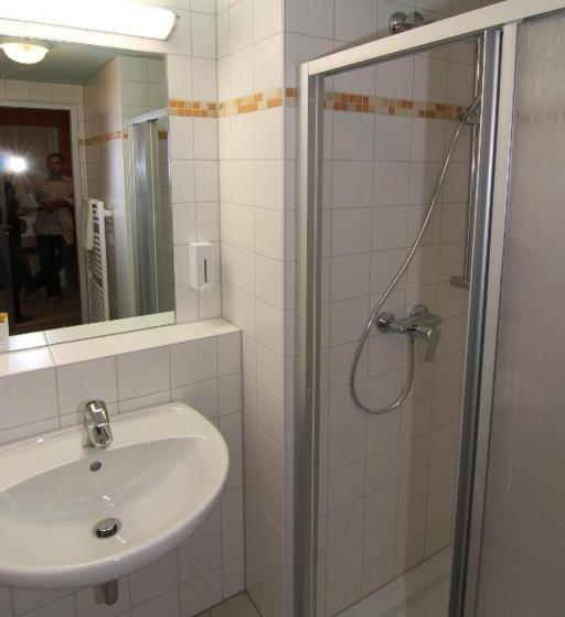 غرفة قياسية رباعية, Jufa Hotel St Michael Im Lungau