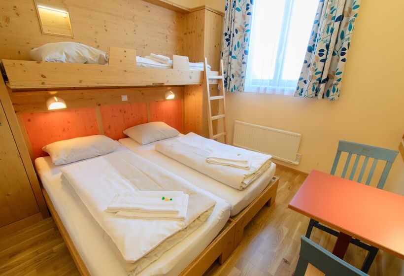 غرفة قياسية ثلاثية, Jufa Hotel St Michael Im Lungau