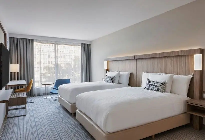 ２ダブルベッドのスタンダードルーム, Courtyard By Marriott Szczecin City