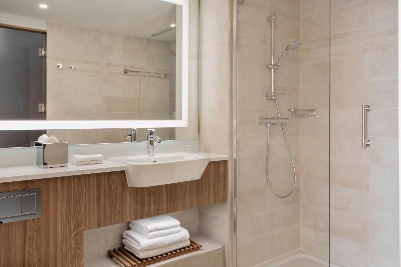 キングサイズベッドのスタンダードルーム, Courtyard By Marriott Szczecin City