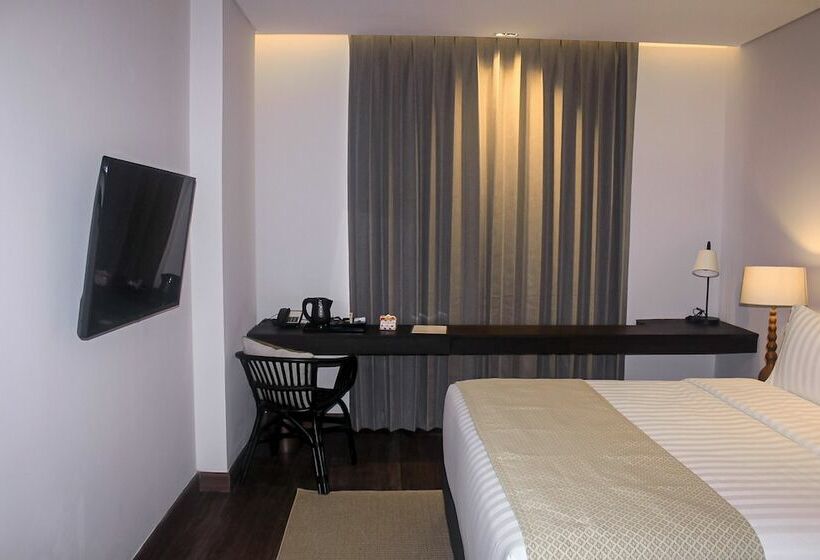デラックスルーム, Suni Hotel And Convention Abepura Managed By Parkside
