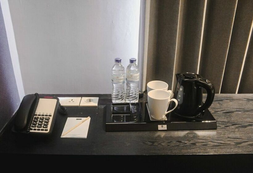 デラックスルーム, Suni Hotel And Convention Abepura Managed By Parkside