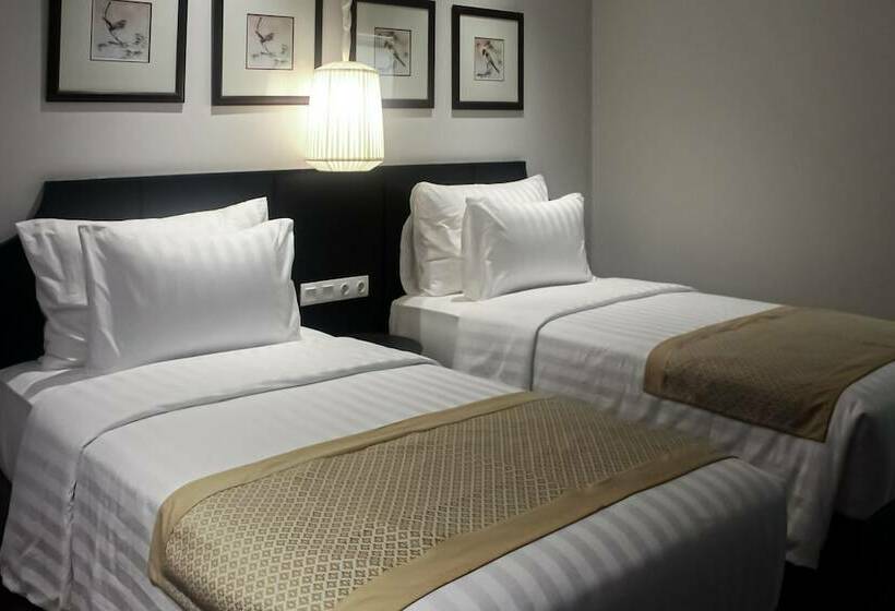 デラックスルーム, Suni Hotel And Convention Abepura Managed By Parkside