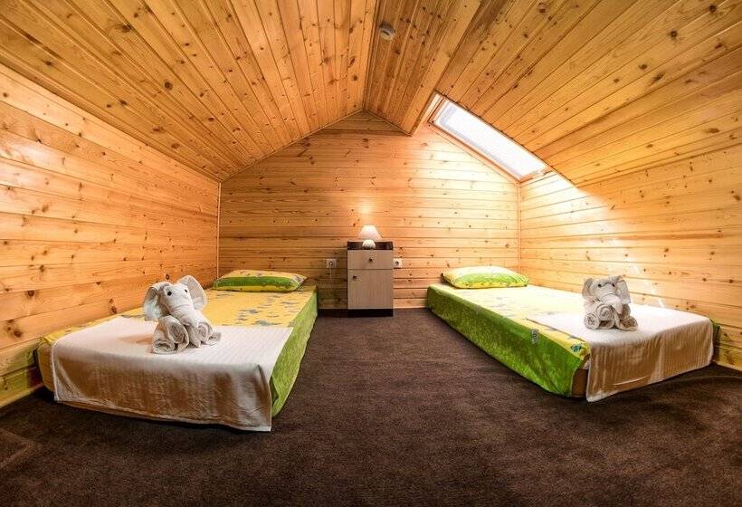 带两个卧室的复式公寓, Lamore