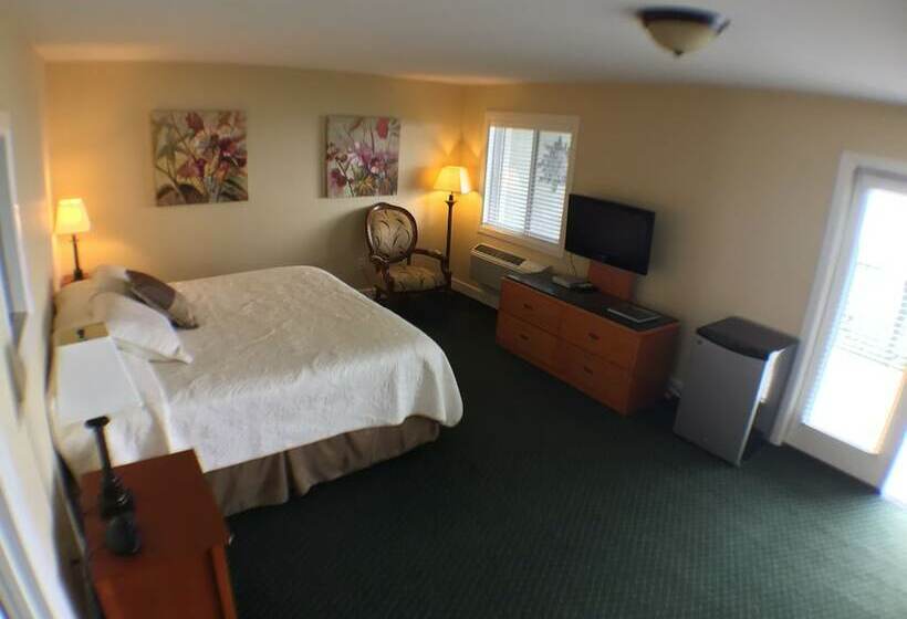 Полулюкс Вид на Озеро, Whitney Mountain Lodge