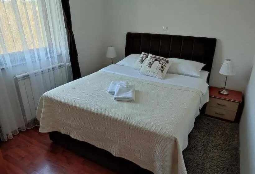 １ベッドルームアパートメント, Villa čančar