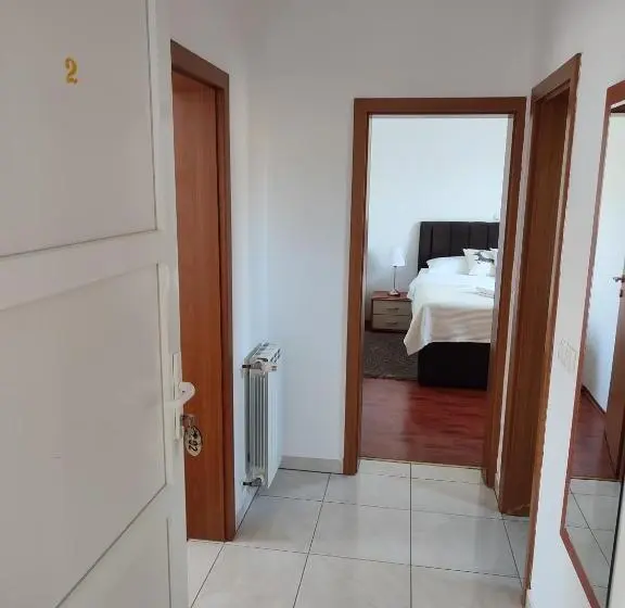 １ベッドルームアパートメント, Villa čančar