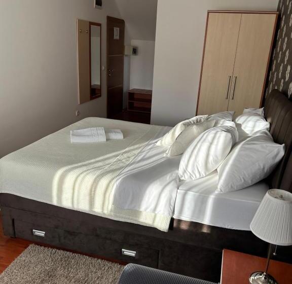 标准间, Villa čančar