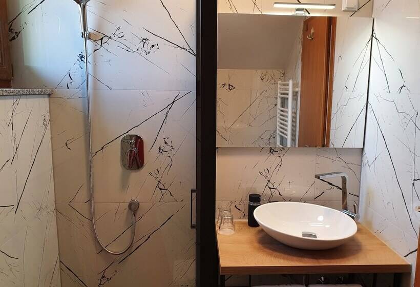 标准间, Villa čančar