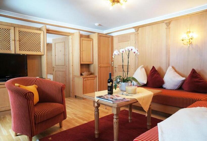 آپارتمان 2 خوابه با بالکن, Aparthotel Landhaus St. Joseph