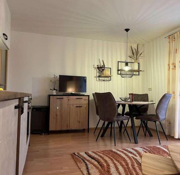 شقة غرفة نوم واحدة مزودة بشُرفة, Gästehaus Kloibergütl