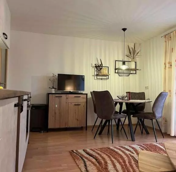 バルコニー付き１ベッドルームアパートメント, Gästehaus Kloibergütl
