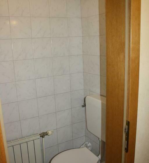 חדר סטנדרט עם מרפסת, Haus Rosenauer Zimmer & Ferienwohnungen