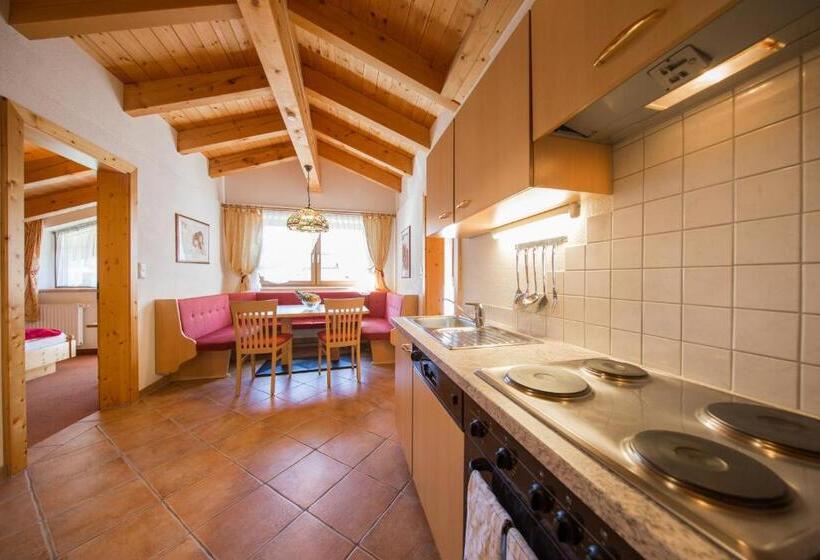 Appartamento 2 Camere da Letto, Waldele