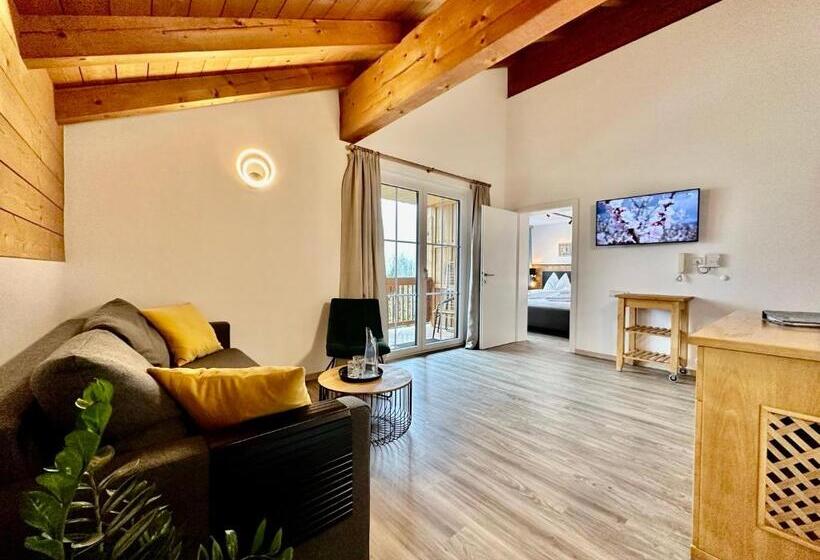 침실 2개 아파트, Biberhof